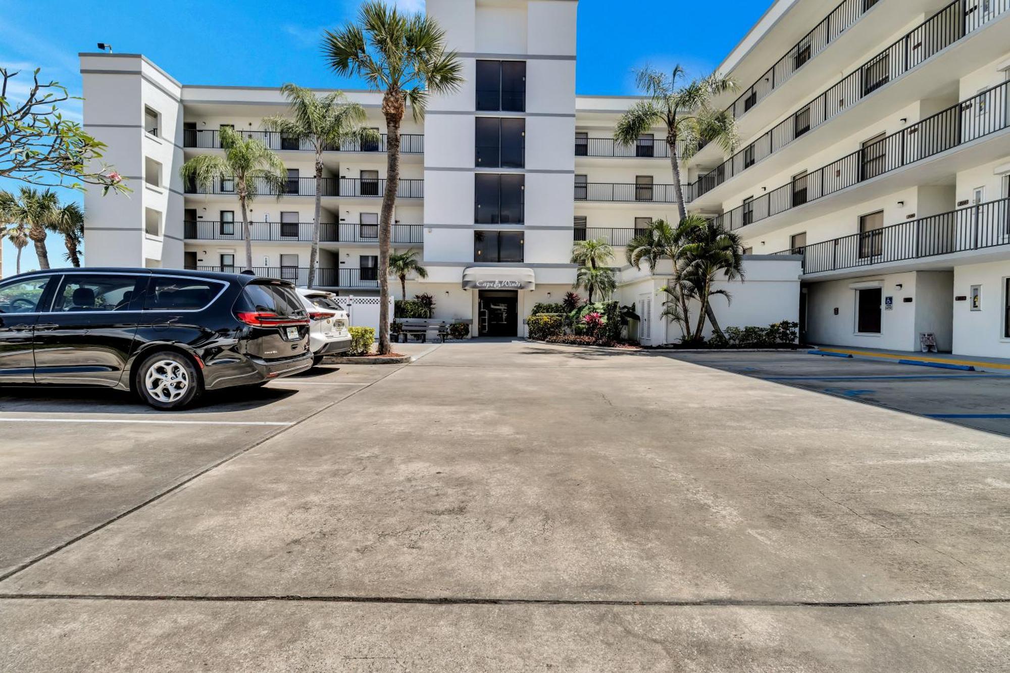 Cape Winds Resort Cape Canaveral Exterior photo