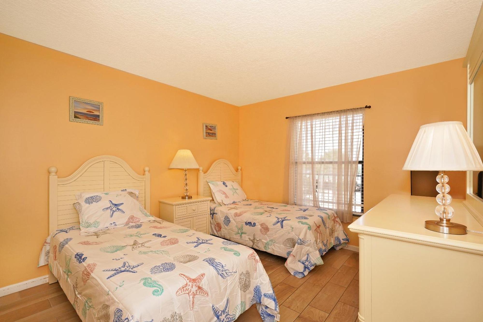 Cape Winds Resort Cape Canaveral Exterior photo
